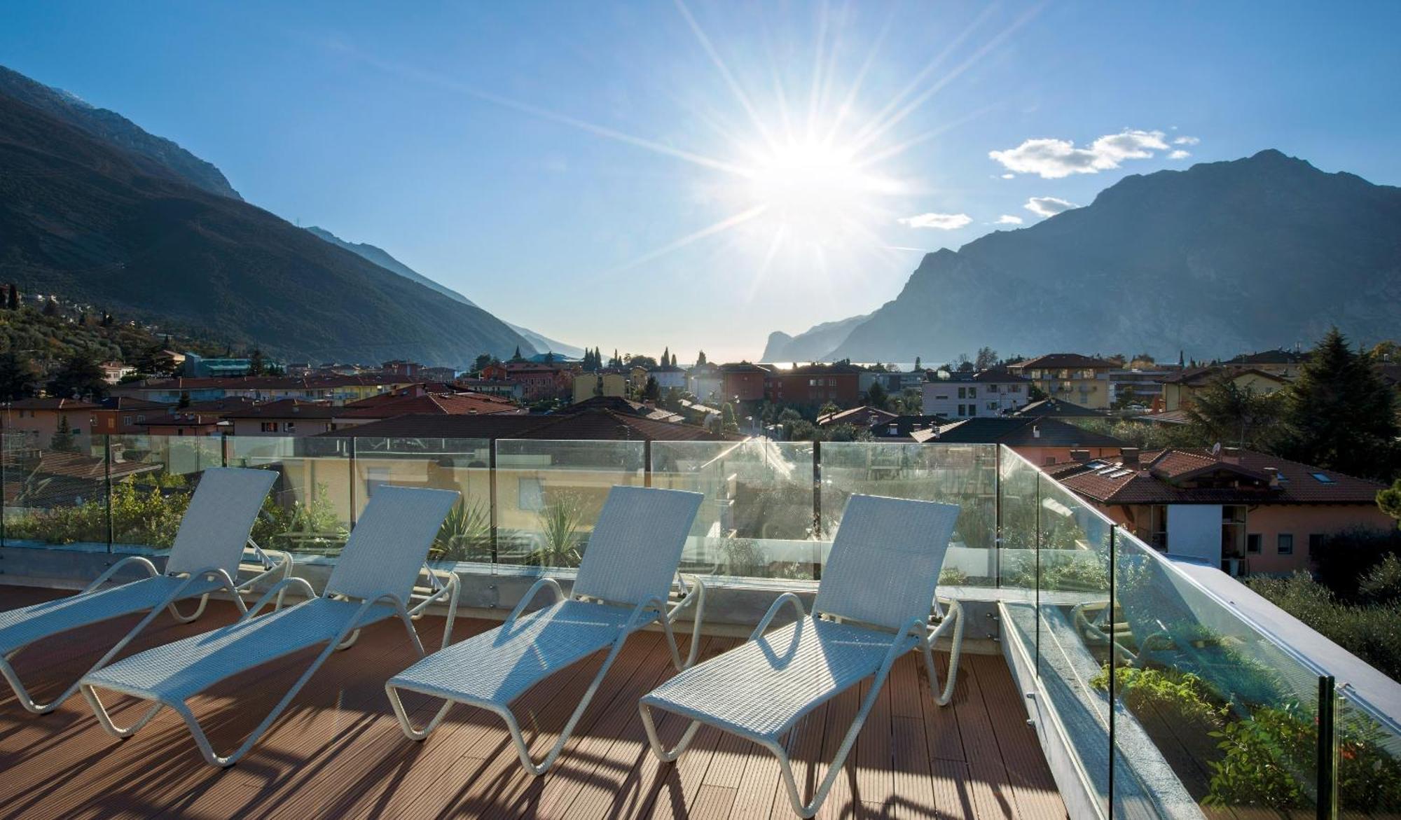 Gardabike Residence Torbole Sul Garda Ngoại thất bức ảnh