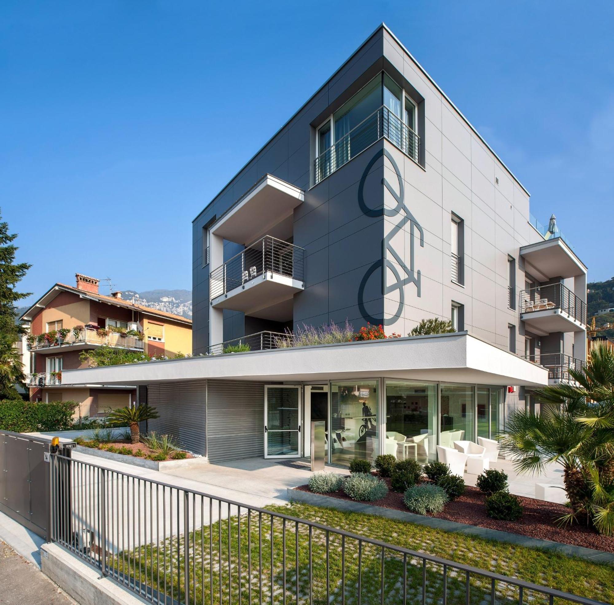 Gardabike Residence Torbole Sul Garda Ngoại thất bức ảnh